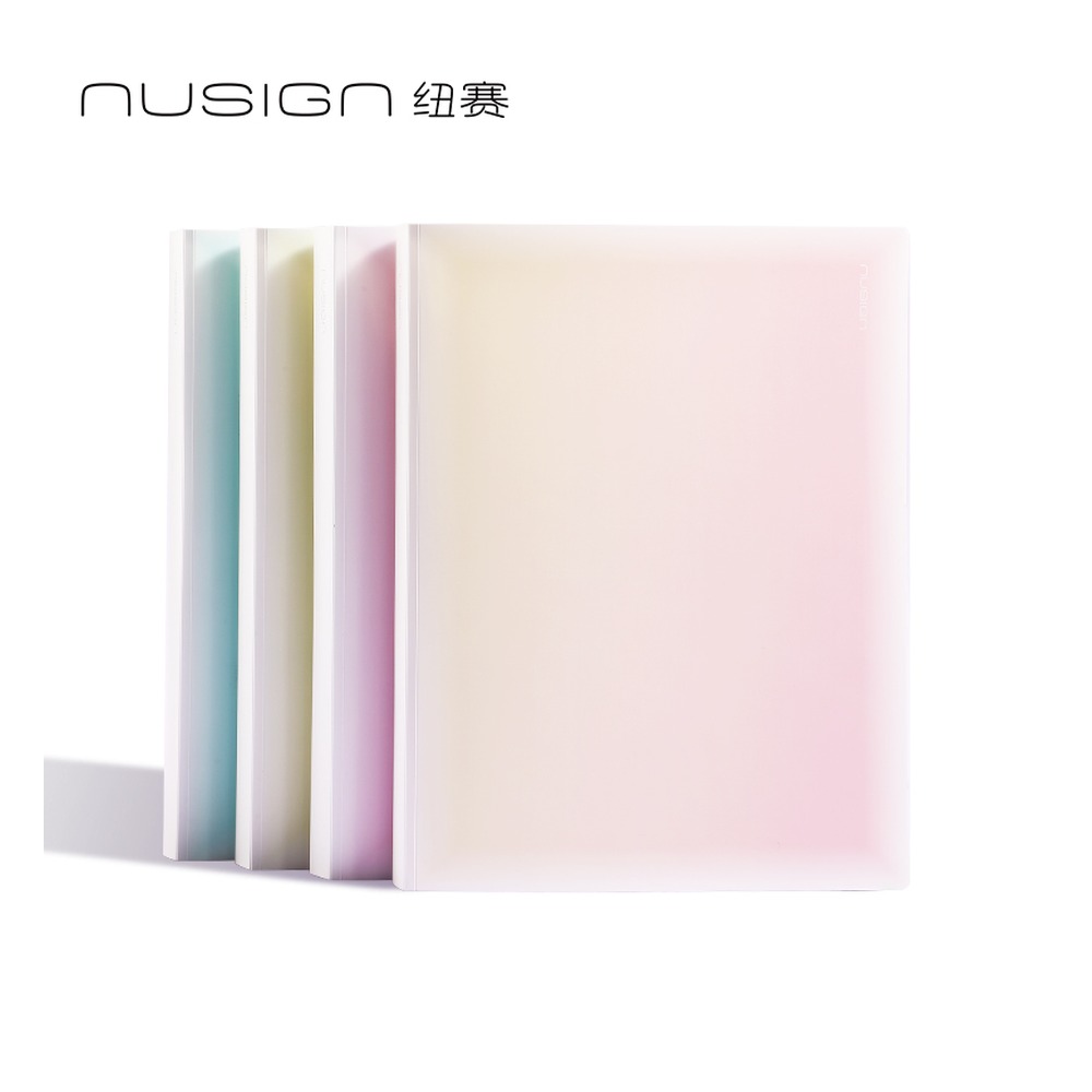 DELI/得力 日光轻语资料册 NS518-30 颜色:混；材质:PP；尺寸:(310*235*15)mm；页产量:30页 单位:个