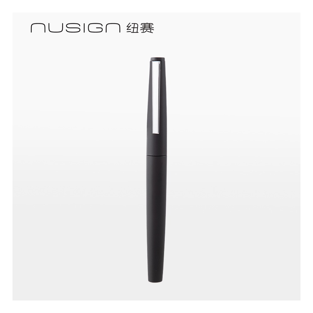 DELI/得力 速干拔帽纽赛中性笔 NS810 颜色:黑；尺寸:0.5mm；笔芯规格:0.5mm子弹头 单位:盒