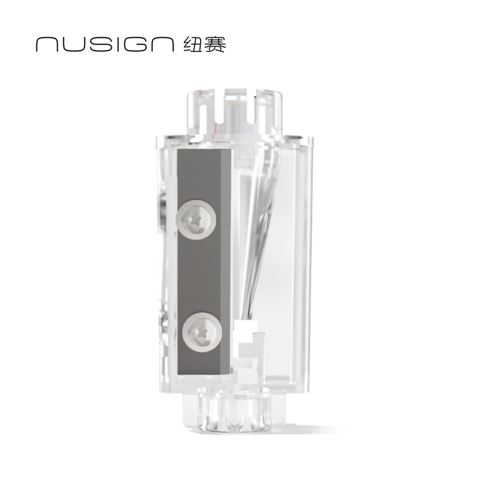 DELI/得力 电动卷笔刀替换刀头 NS1240 颜色:透明；尺寸:18.25*18.25*40mm 单位:卡