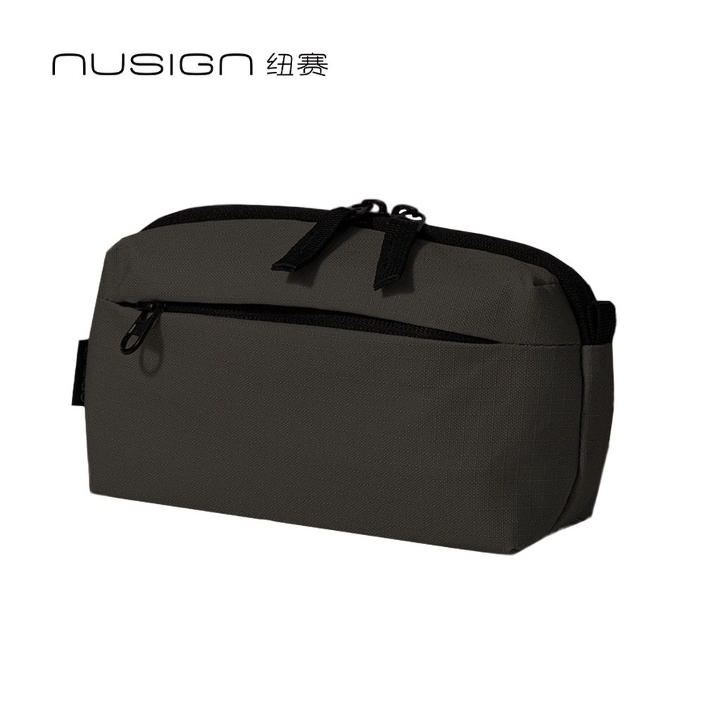 DELI/得力 收纳小包 NS1388 颜色:绿色、 黑色、米黄色；材质:牛津布；尺寸:(170x65x90) mm；结构:含背带 单位:个