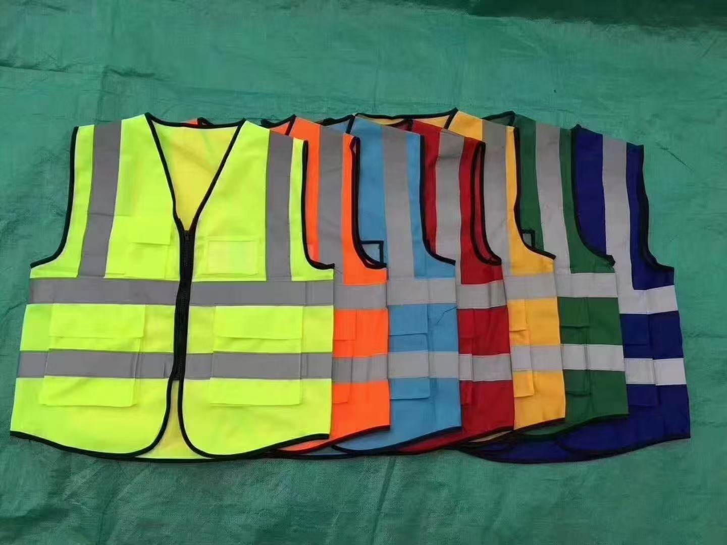 YHK/豫宏坤 反光背心（定制款） 荧光黄色，涤纶， 克重：150克 ，高亮反光条: 尺寸：标准码 多口袋 印LOGO下单请附图 单位:件